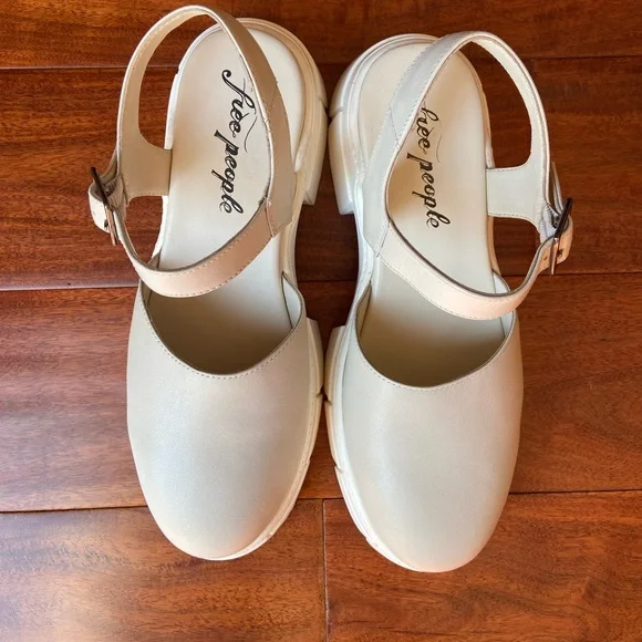 Free People Milan Mary Janes Dune - Picture 6 of 10